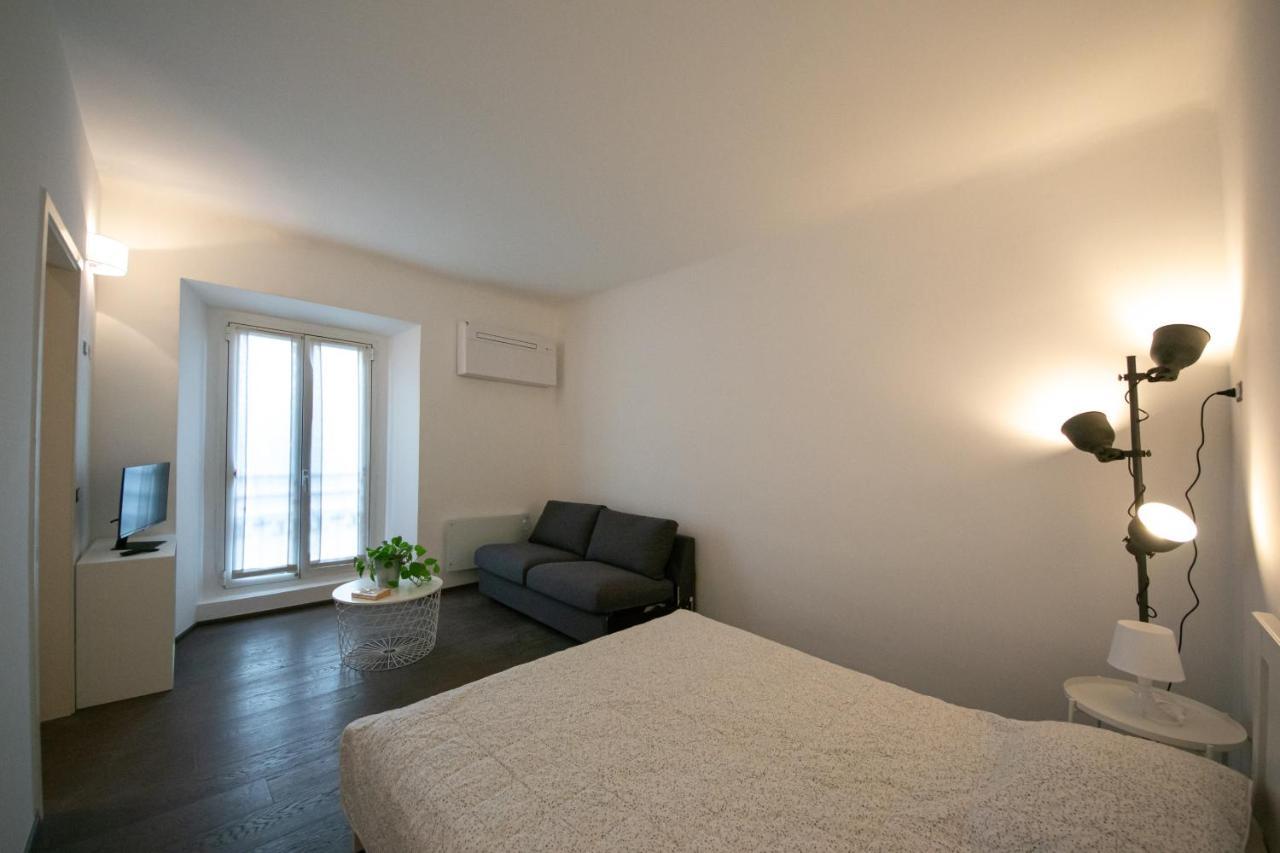 Art & Design On The Corner - Via Savona Appartement *